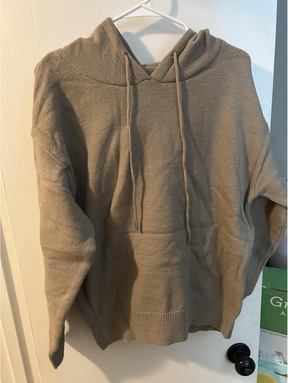 Brand new Tan oversized knit hoodie with a relaxed fit size XL